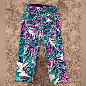 Lilly Pulitzer Size M Luxletic High Rise Weekender Crop Leggings